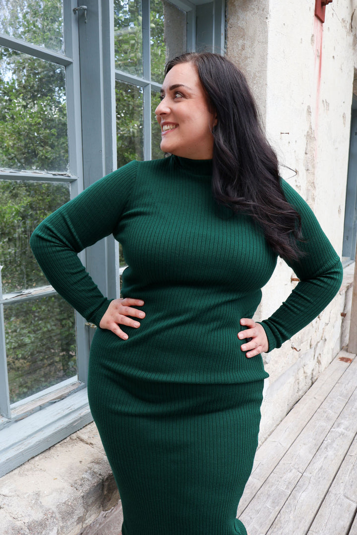 Vihreä merinovillanen ribbimekko koossa L/XL.