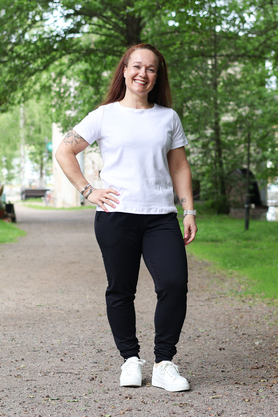 Erika-collegehousut yksivärinen