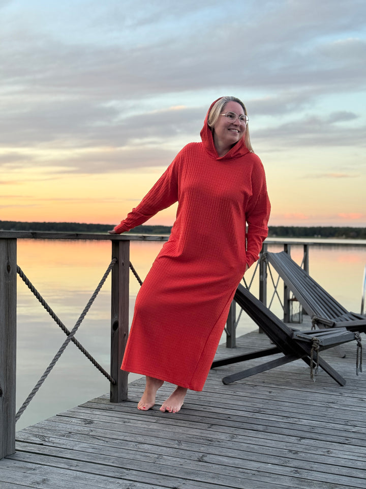 Halo- hupparineulosmekko