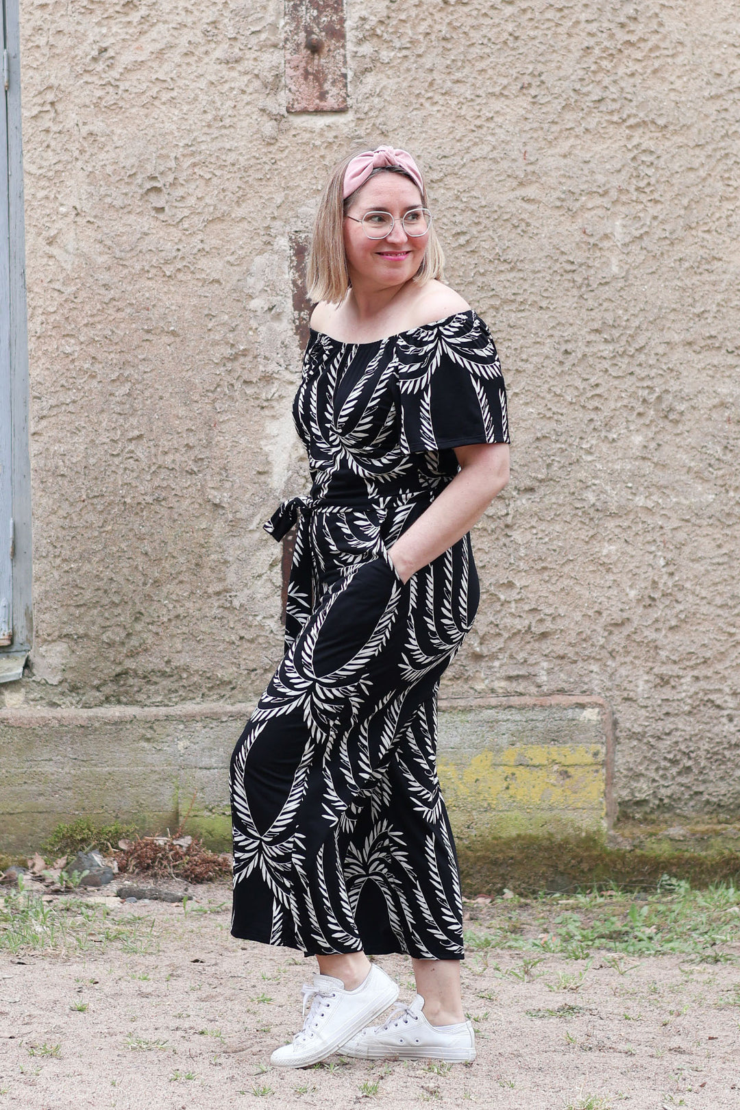 Jasmine-neuloshaalari Siivet-kuosilla