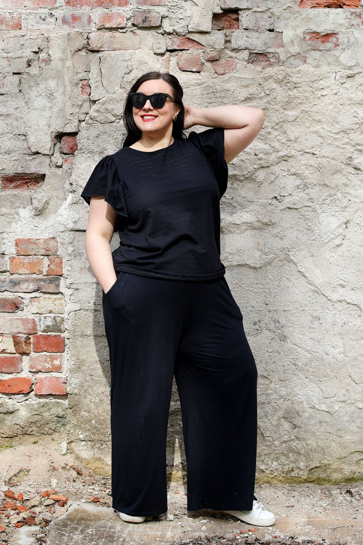 Julia-neulospusero yksivärinen