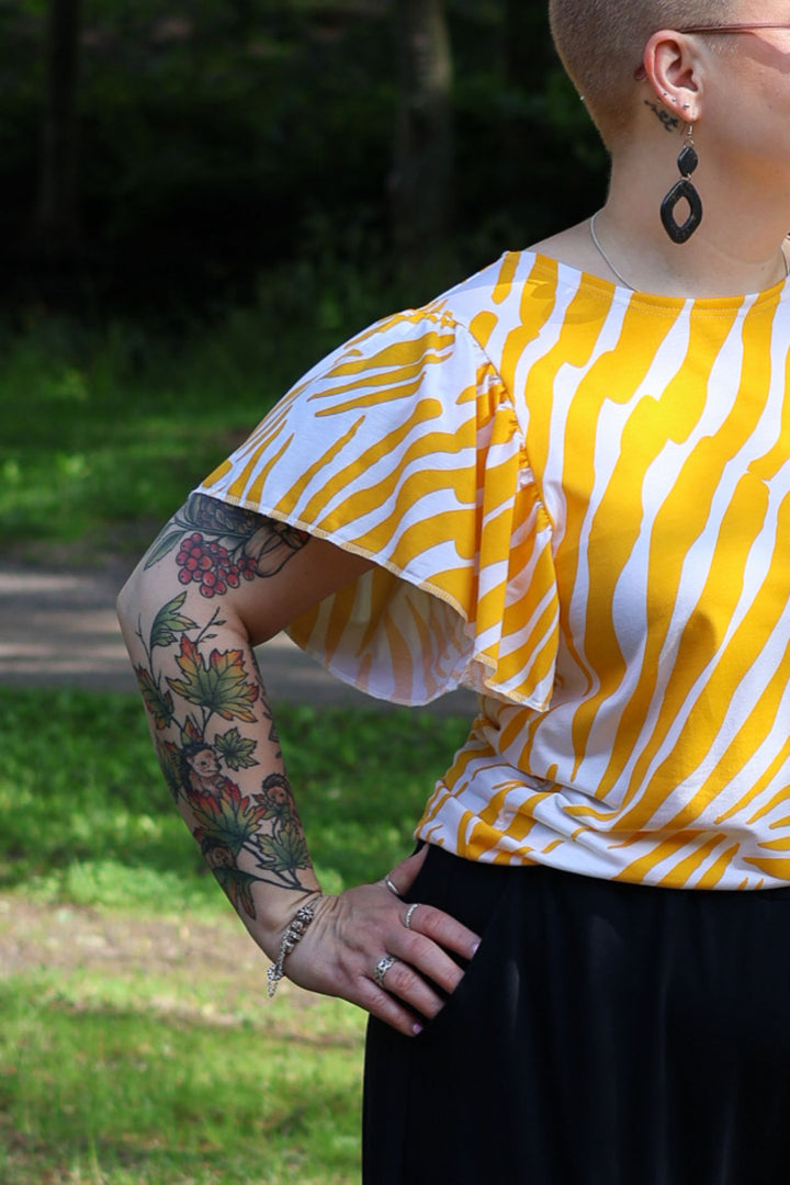 Julia-neulospusero Savanni kuosilla