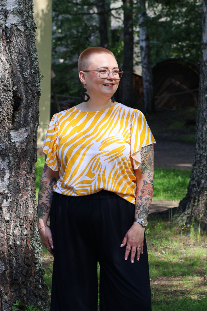 Julia-neulospusero Savanni kuosilla