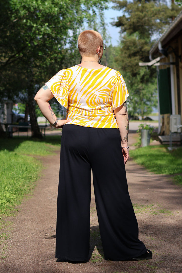 Julia-neulospusero Savanni kuosilla