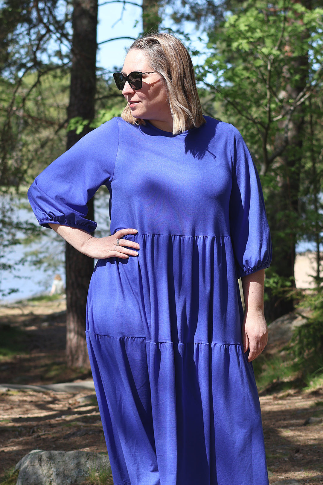 Nova-neulosmekko yksivärinen