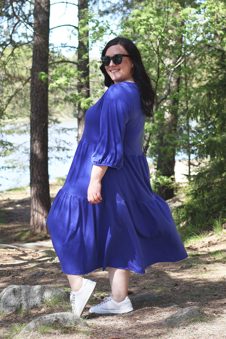 Nova-neulosmekko yksivärinen