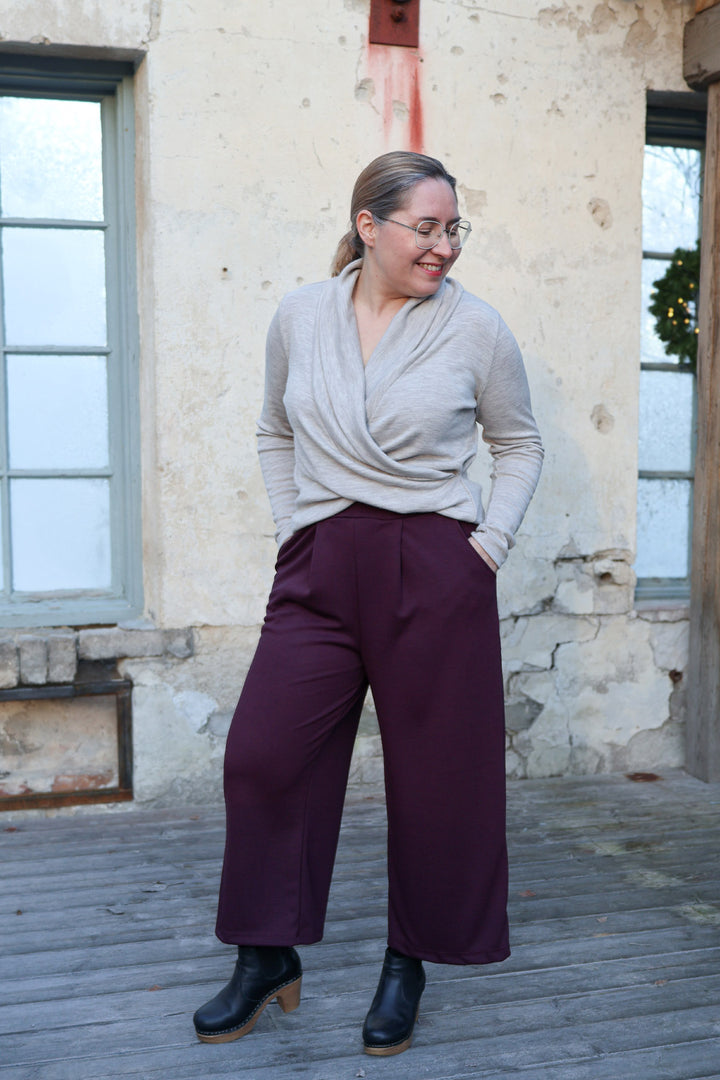 Saga-neuloshousut yksivärinen