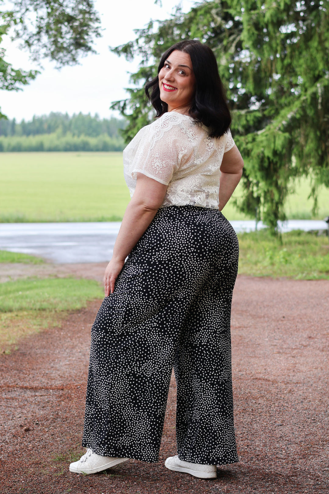 Wilma-neuloshousut Muru-kuosilla