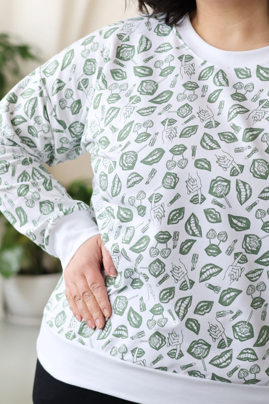 Emma-collegepusero POP-kuosilla