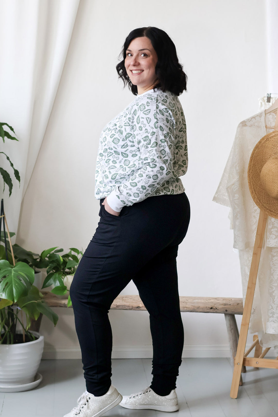 Erika-collegehousut yksivärinen