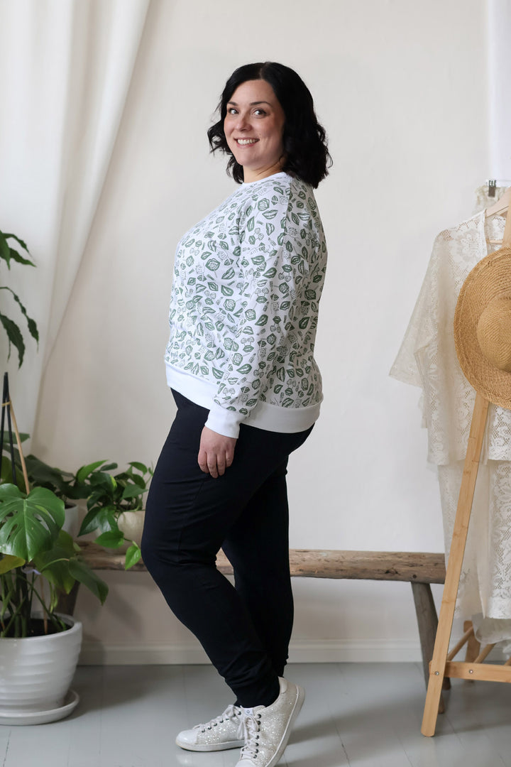 Emma-collegepusero POP-kuosilla